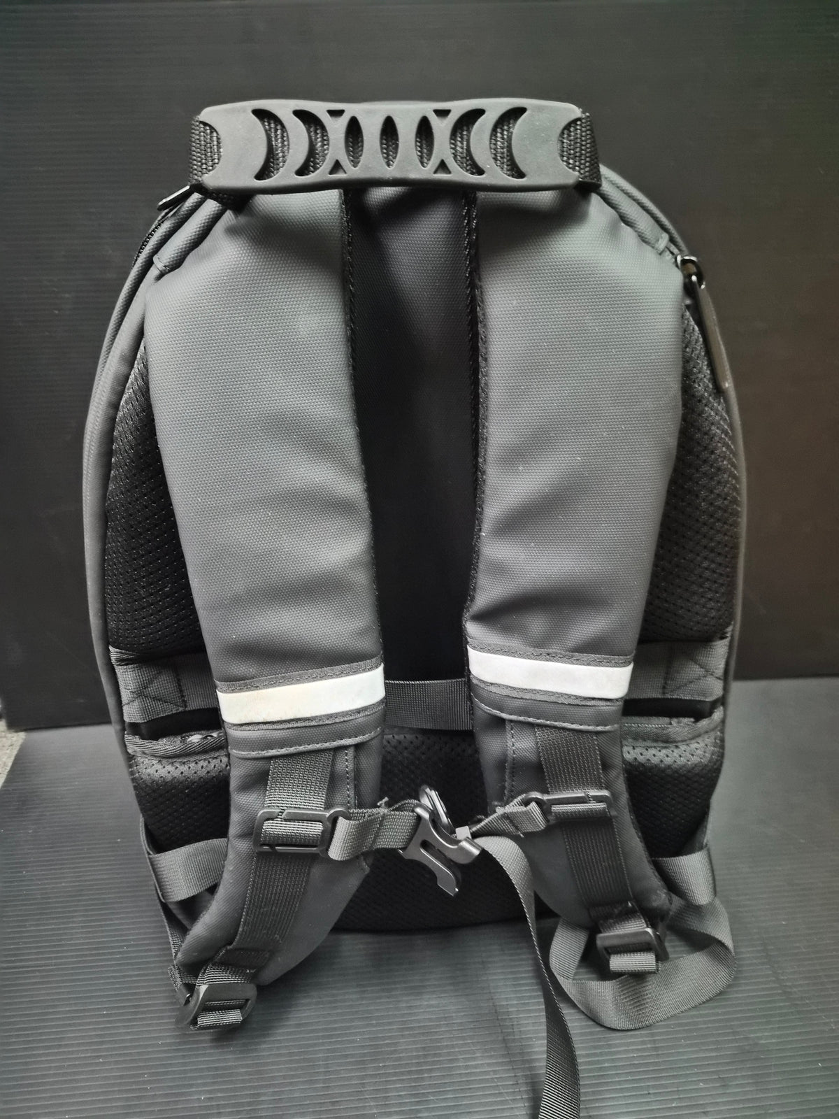 Led Knight bag