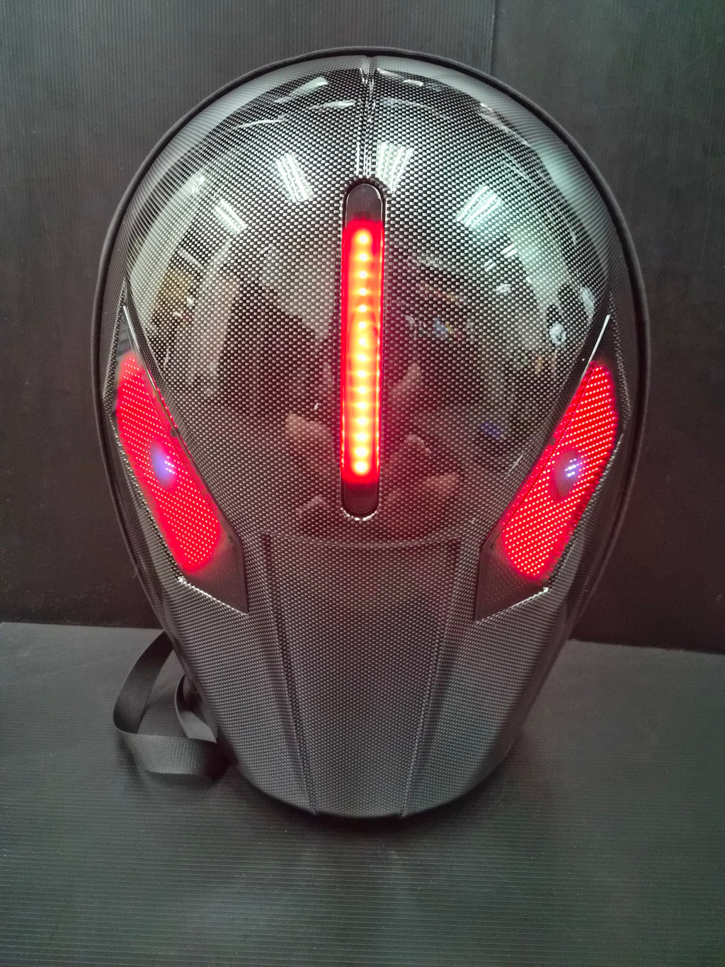 LED Backpack – Black Edition / Carbon Fibre Design